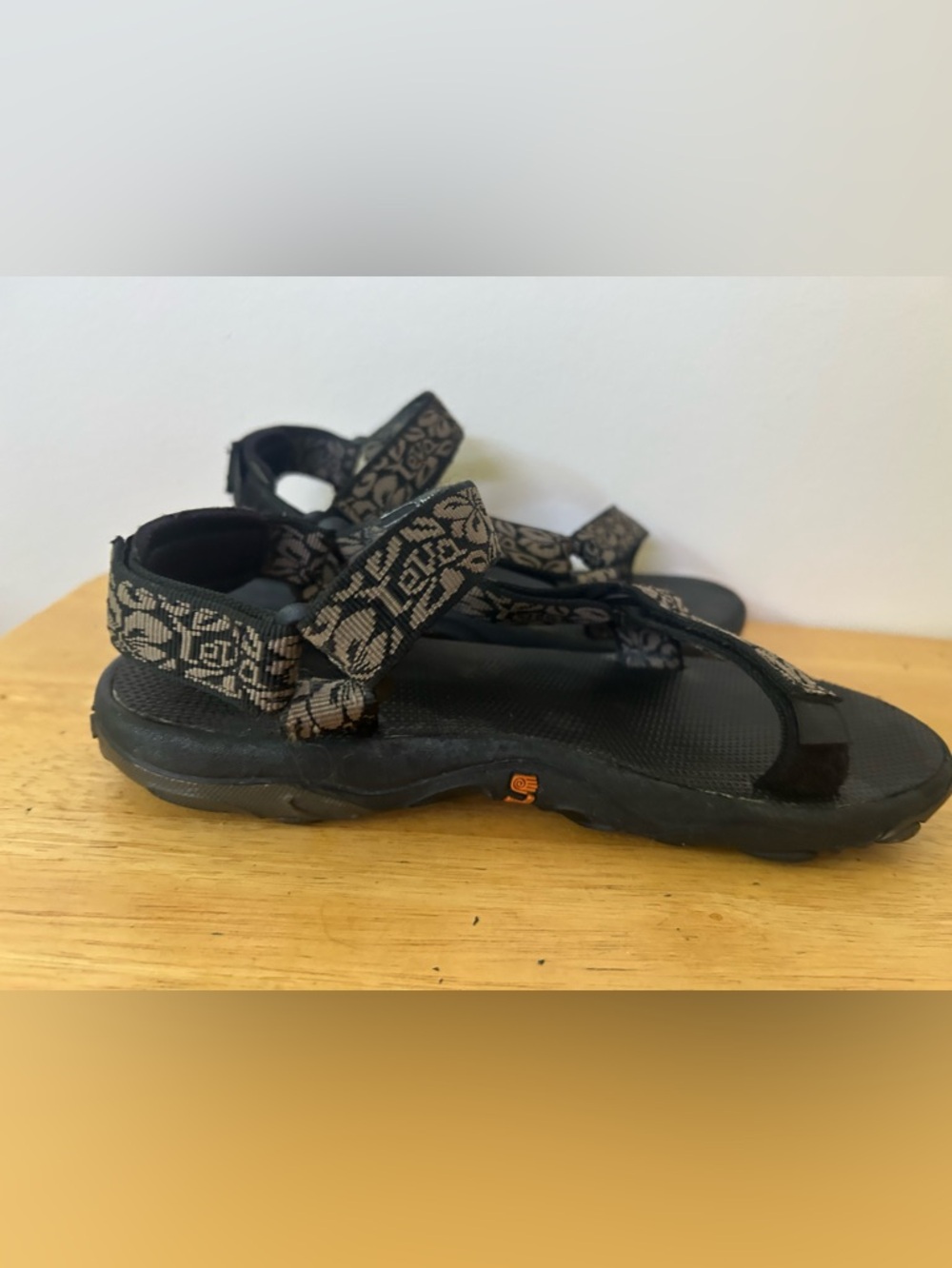 TEVA Women’s “6402” Inversion Sports Sandals Sz 7 - Picture 4 of 7